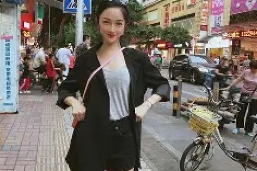 300万粉丝的网红塌房同时交6位女朋友见面不逛街直接开房
