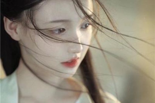 五部塌房逆袭神作：从娱乐圈弃子到文娱巨星的绝地反击之路！